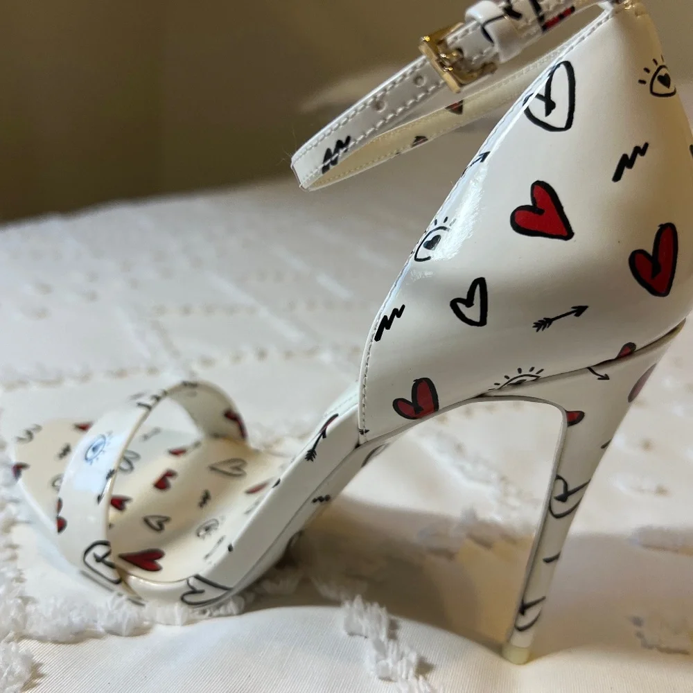 ALDO Brandii Milk Kiss Limited Edition Red Heart Heels SIZE 7.5 - Picture 2 of 15